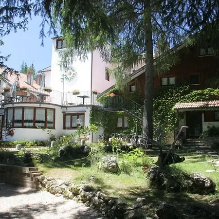 Lh Il Paradiso 3* Pescasseroli