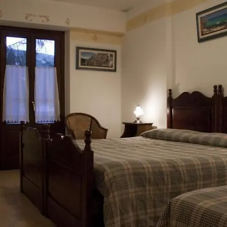 Lh Il Paradiso Szálloda Pescasseroli